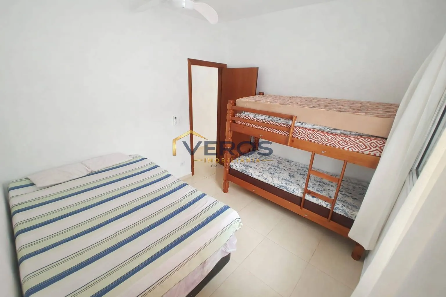 Imagem Casa 02 quartos a venda 400 metros da praia Massaguaçu em Caraguá