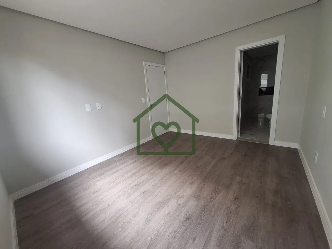 Imagem Seu novo lar no Vale Verde, em Nova Petrópolis!

Descubra este encantador apartamento com 72 m² de...