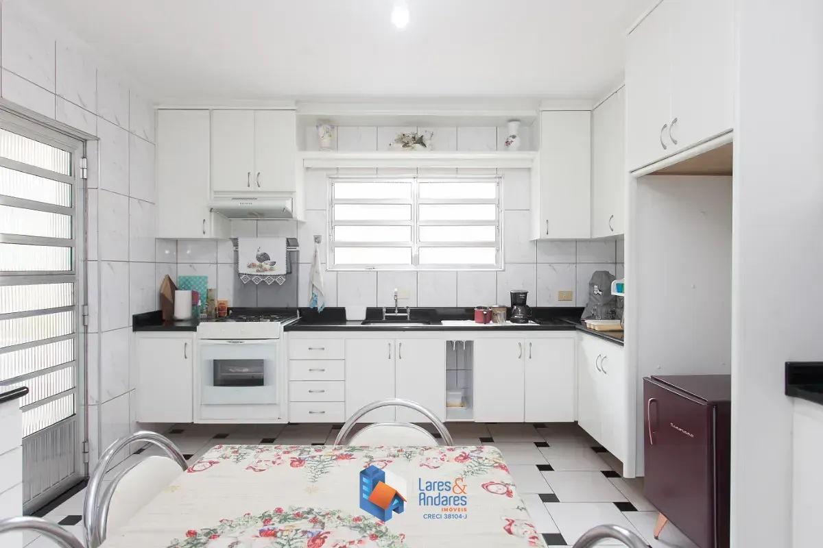 Imagem Sobrado para venda em Vila Palmeiras com 3 quartos, 137m²