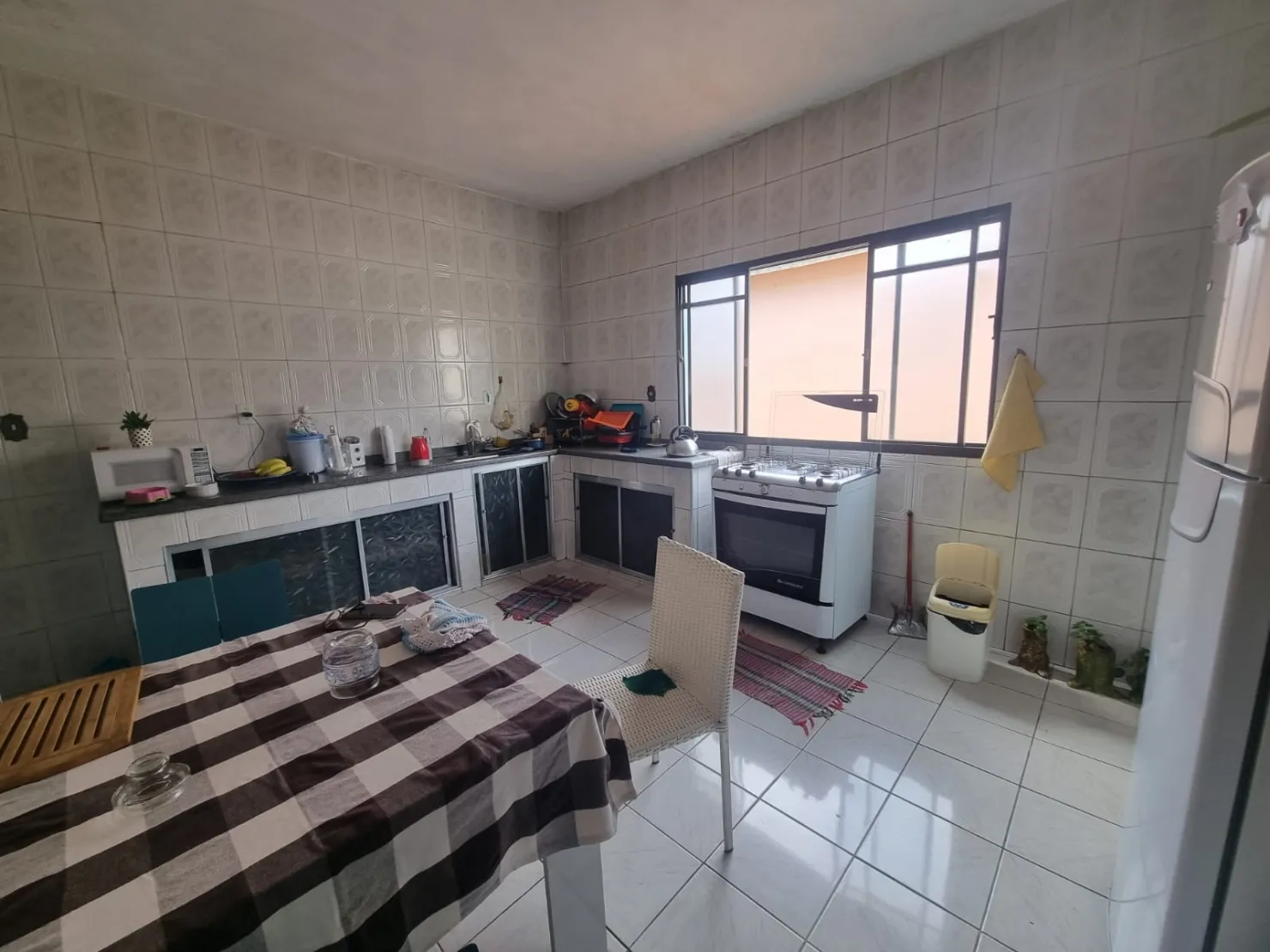 Imagem Casa à venda 5 Quartos, 1 Suite, 4 Vagas, 300M², Vila Santa Rita, Guaratinguetá - SP