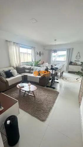 Imagem CASA À VENDA - 95 m² COM 3 QUARTOS, SUÍTE E PISCINA - GRAVATÁ/PE