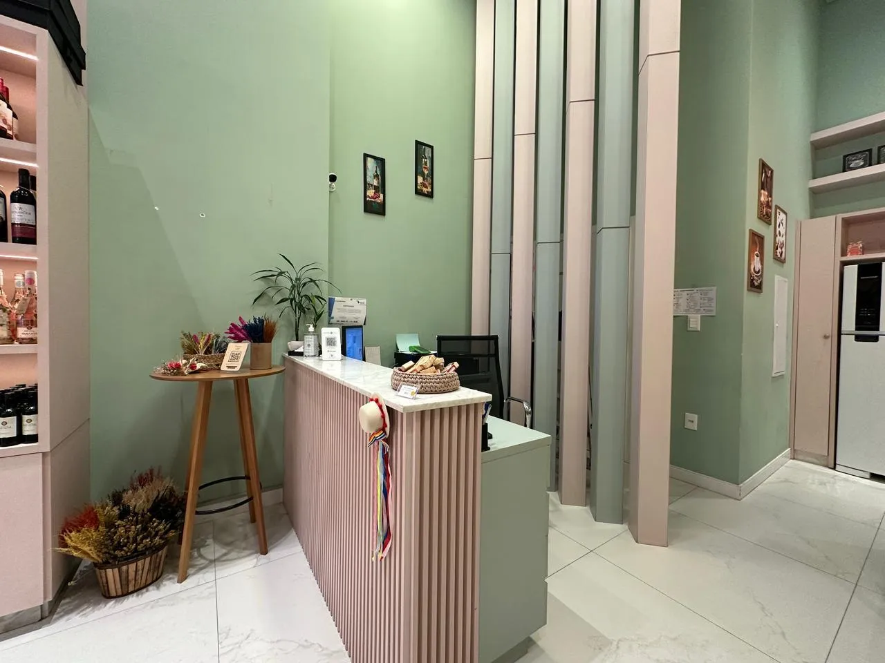 Imagem Ponto Comercial à venda com 62.55m2 por R$ 200.000,00