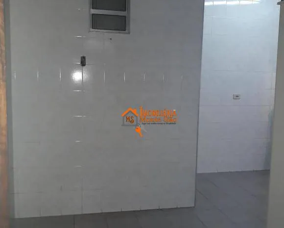 Imagem Sobrado com 4 dormitórios à venda, 260 m² por R$ 850.000,00 - Jardim Santa Clara - Guarulhos/SP