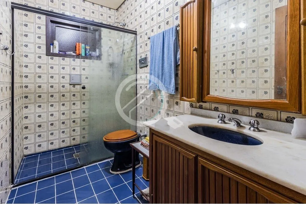 Imagem Descubra seu novo lar nesta magnífica casa à venda situada na tranquila Travessa Kuluene, no bairr...