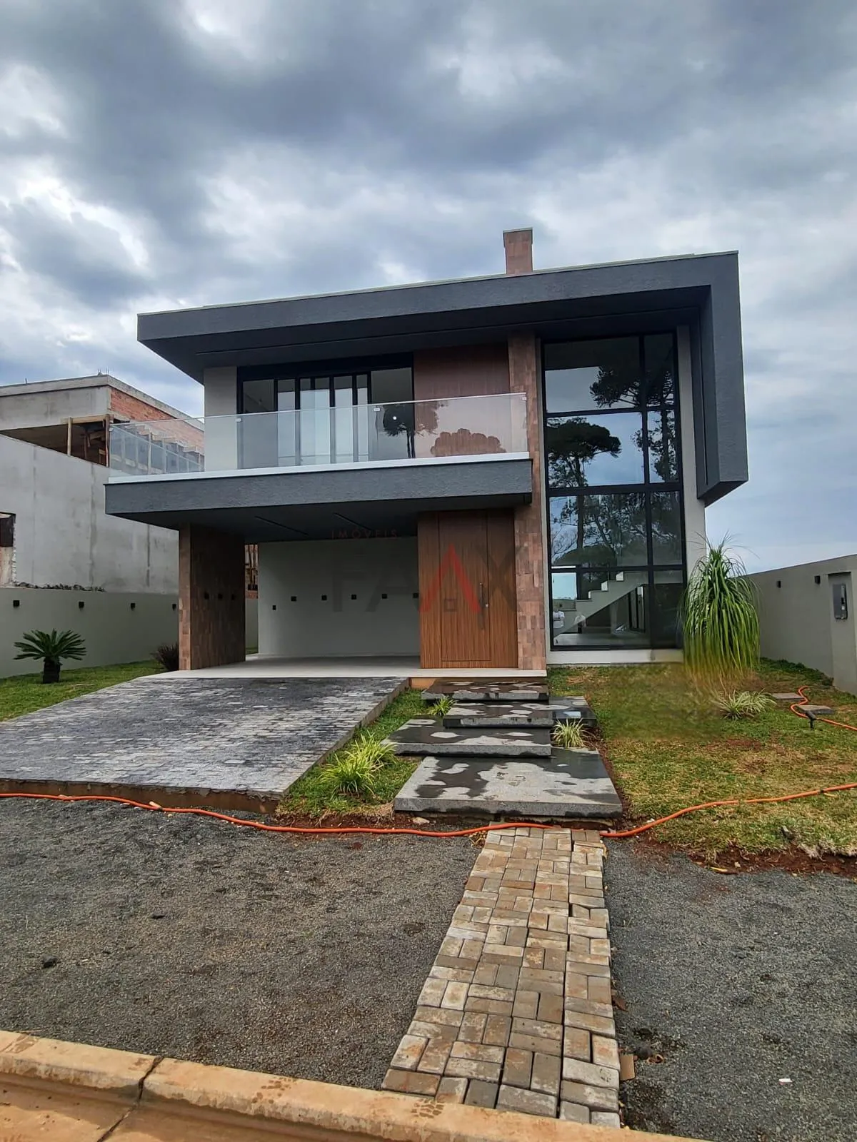 Foto do imóvel Sobrado à venda, alto padrão, CIDADE DOS LAGOS, GUARAPUAVA - PR