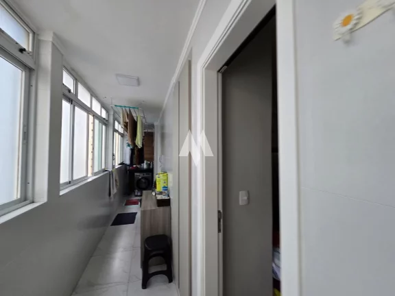 Imagem Apartamento à venda com 3 dormitórios, suíte máster exclusiva e vista livre no Gonzaga em Santos/SP