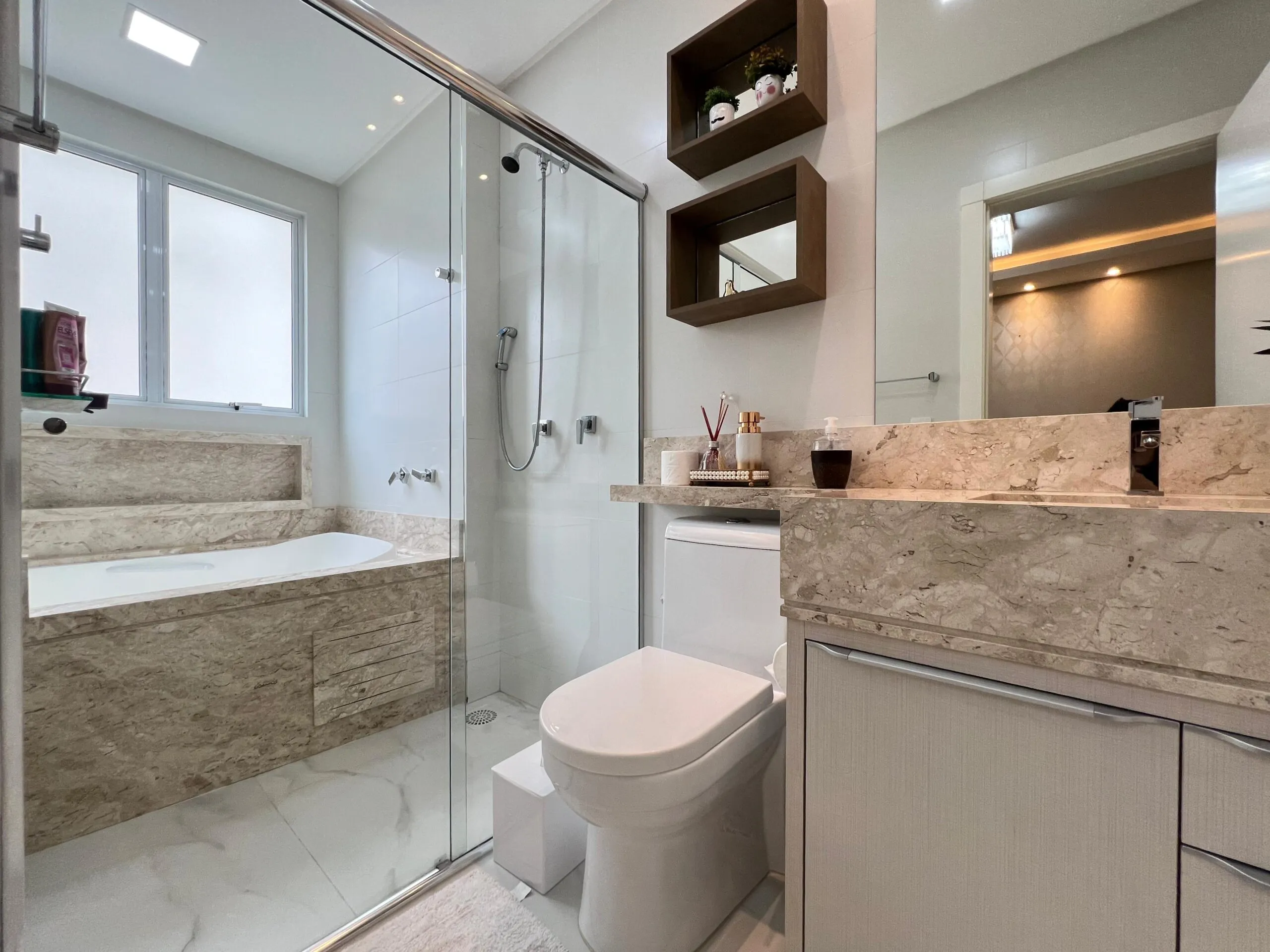 Imagem Apartamento à venda com 142m2 por R$ 2.800.000,00