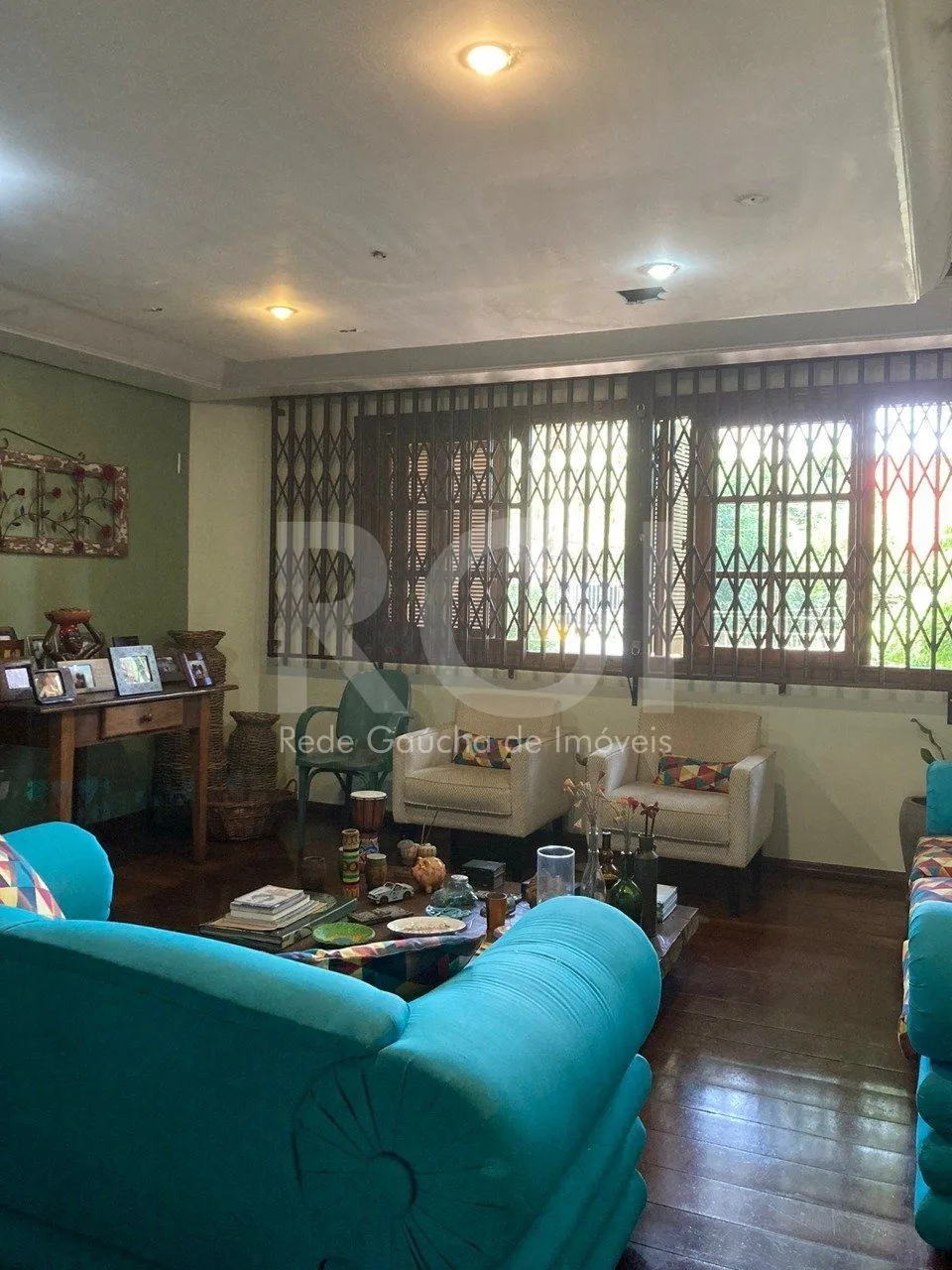 Imagem Casa 3 dormitórios à venda Santo Antônio Porto Alegre/RS