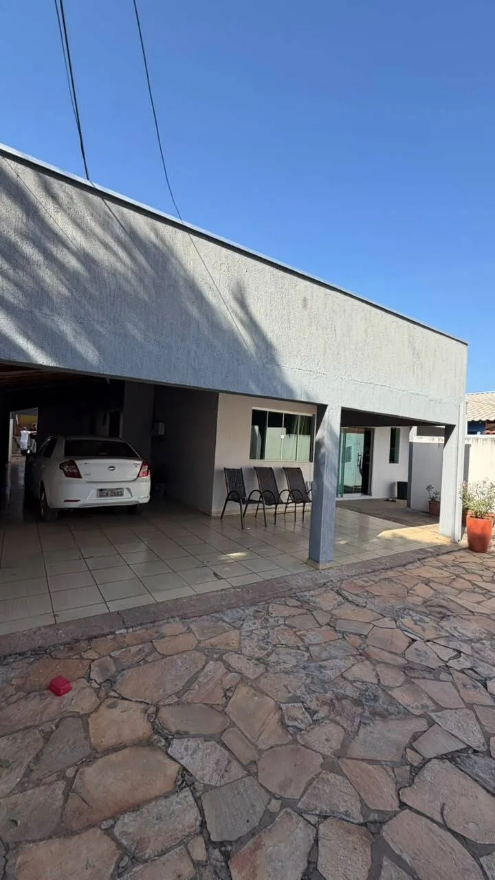 Imagem Casa 3 Quartos com Piscina Bela Marina