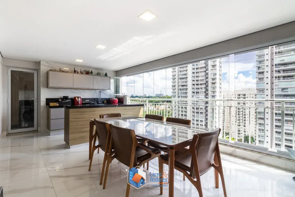 Imagem Apartamento para venda em Vila Anastácio com 2 quartos, sendo 2 suítes, 134m²