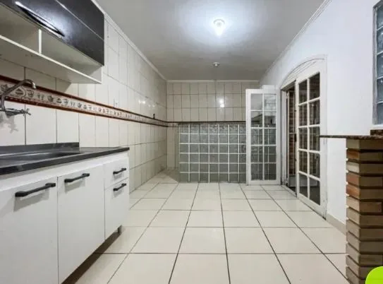 Imagem Casa de Condomínio com 3 Quartos e 2 banheiros à Venda, 83 m² De? R$ 470.000 por R$ 399.000 na Zona sul de Porto Alegre