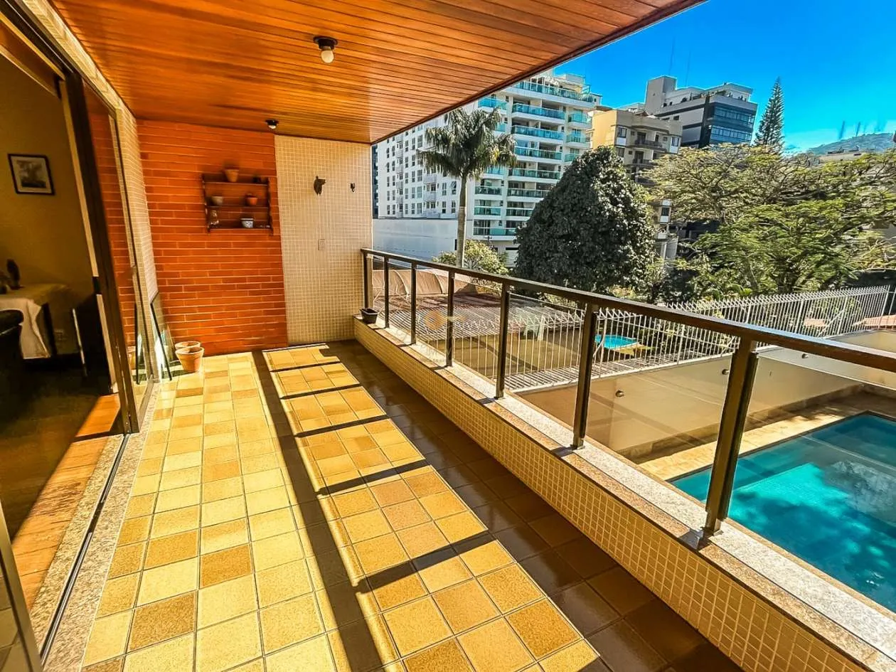 Foto do imóvel Apartamento para Venda em Teresópolis / RJ em Rua Carmela Dutra