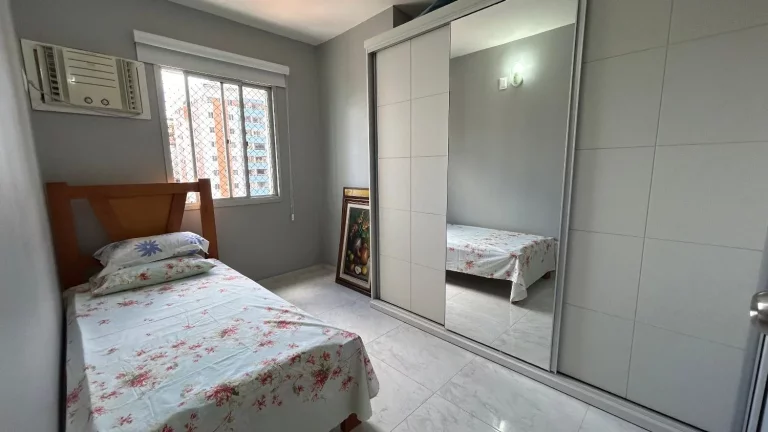 Imagem Apartamento com 86m , 03 quartos em Casa Amarela!