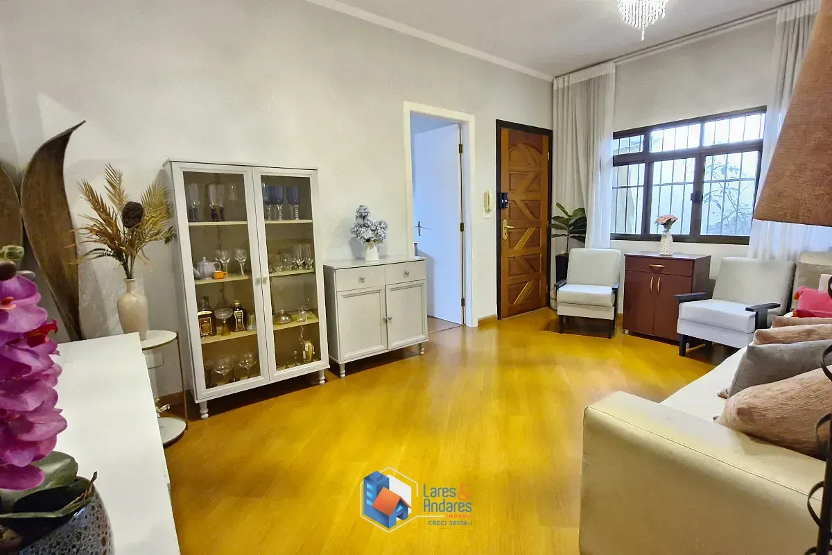 Imagem Casa para venda em Jardim Franca com 2 quartos, sendo 1 suíte, 105m²