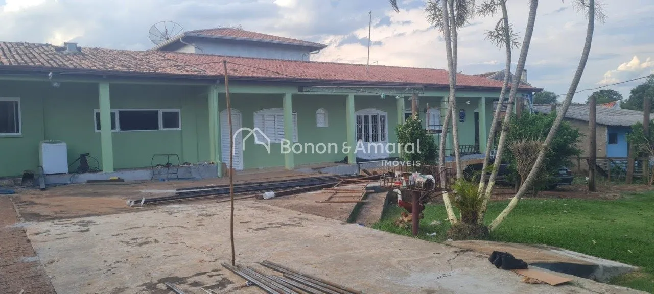 Imagem Espaço amplo com duas casas e lazer completo