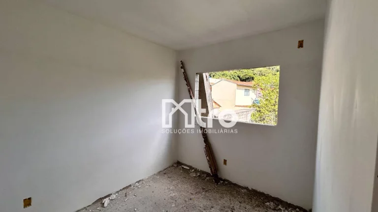 Imagem Apartamento com 2 dormitórios à venda, 60 m² por R$ 310.000,00 - Cruzeiro - Itajubá/MG