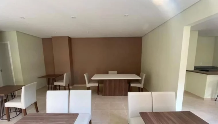 Imagem Vende-se lindo apartamento no 5° andar, próximo às principais vias de acesso do Morumbi!!