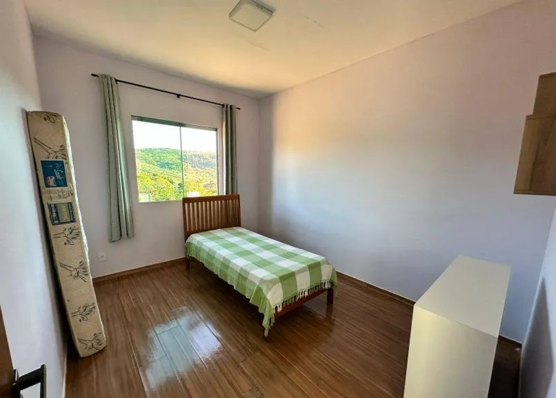 Imagem Vendo uma linda chácara em itatiaiuçu/MG , com área total de 3.400 m²,