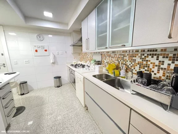 Imagem Oportunidade única: Apartamento de luxo com 3 quartos e 3 suítes no Leblon, Rio de Janeiro-RJ!