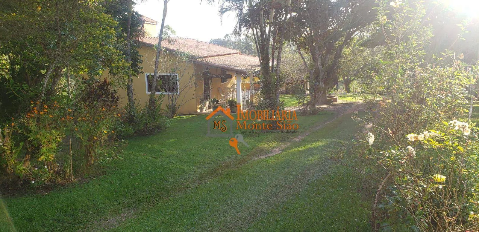 Imagem Sítio com 6 dormitórios à venda, 36000 m² por R$ 2.502.750,00 - Colônia Agrícola Itapeti - Mogi das Cruzes/SP