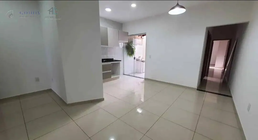 Imagem Linda Casa à Venda - Bairro Mombaça | Pindamonhangaba/SP