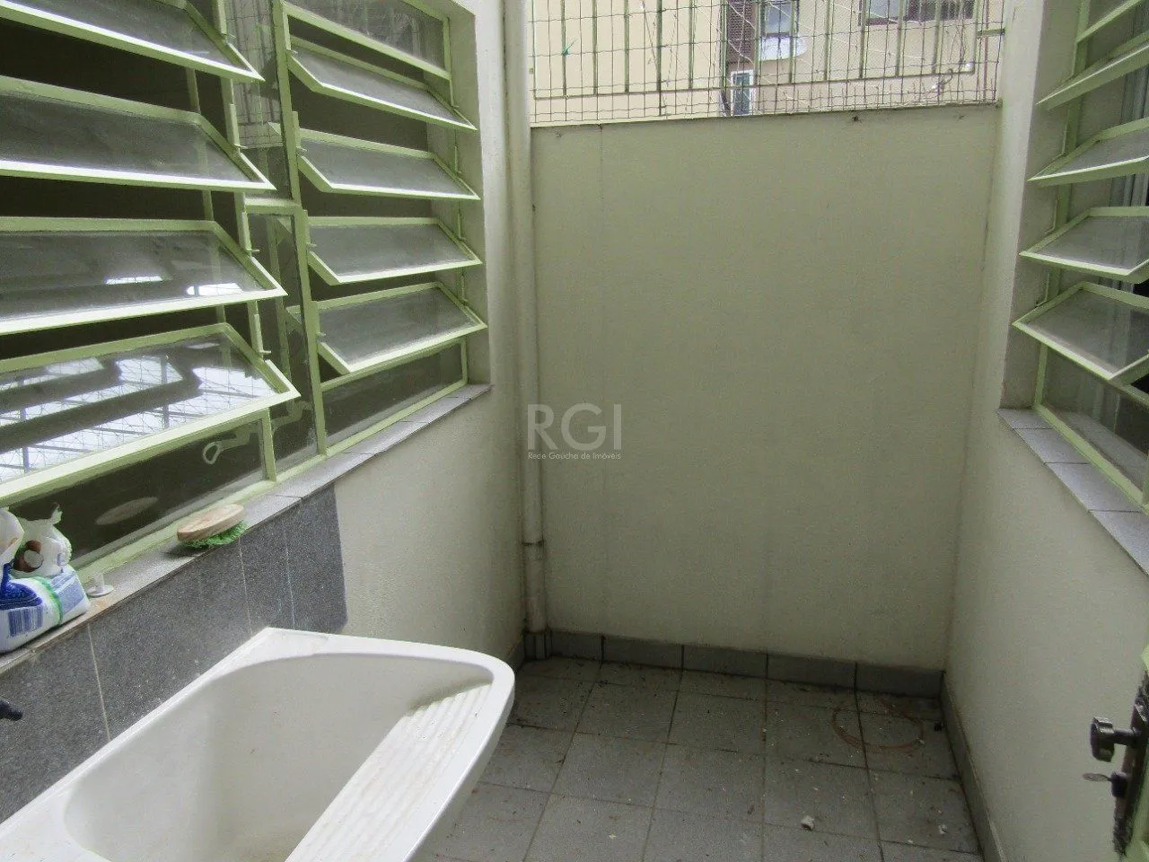 Imagem Apartamento para Venda - 268.95m², 7 dormitórios, 2 vagas - Vila Jardim