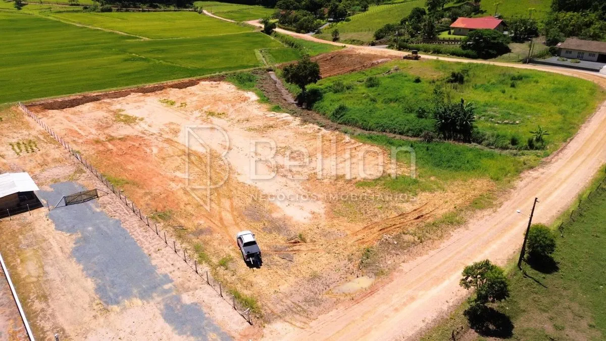 Imagem Terreno à venda no bairro Centro em Rio dos Cedros/SC