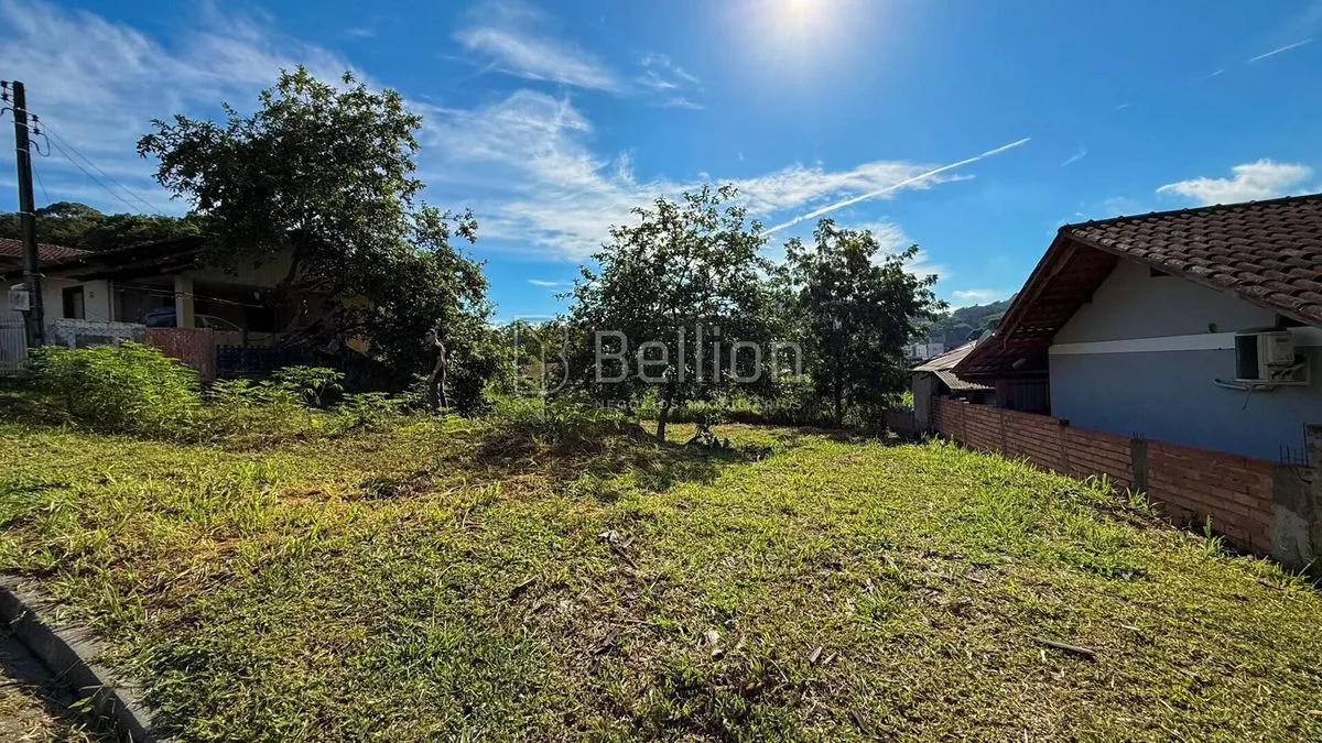 Imagem Terreno com 459,57 m² no bairro Quintino - Timbó