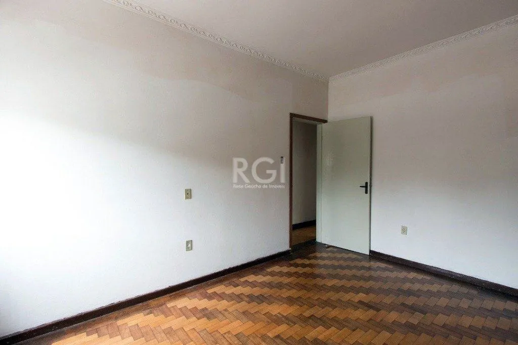 Imagem Apartamento para Venda - 101m², 3 dormitórios, 1 vaga - Menino Deus