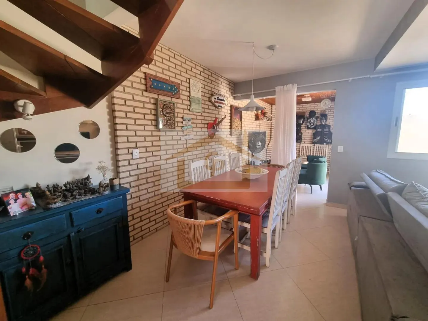 Foto do imóvel Casa com 3 Quartos, Quintal e 3 Vagas