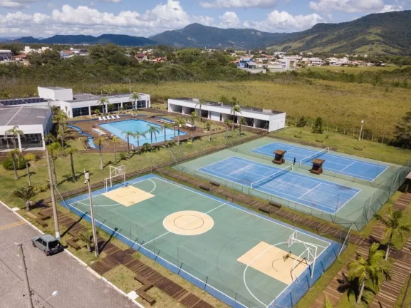Imagem Terreno de 600m² no Condomínio Garopaba Internacional: Luxo, Conforto e Segurança!