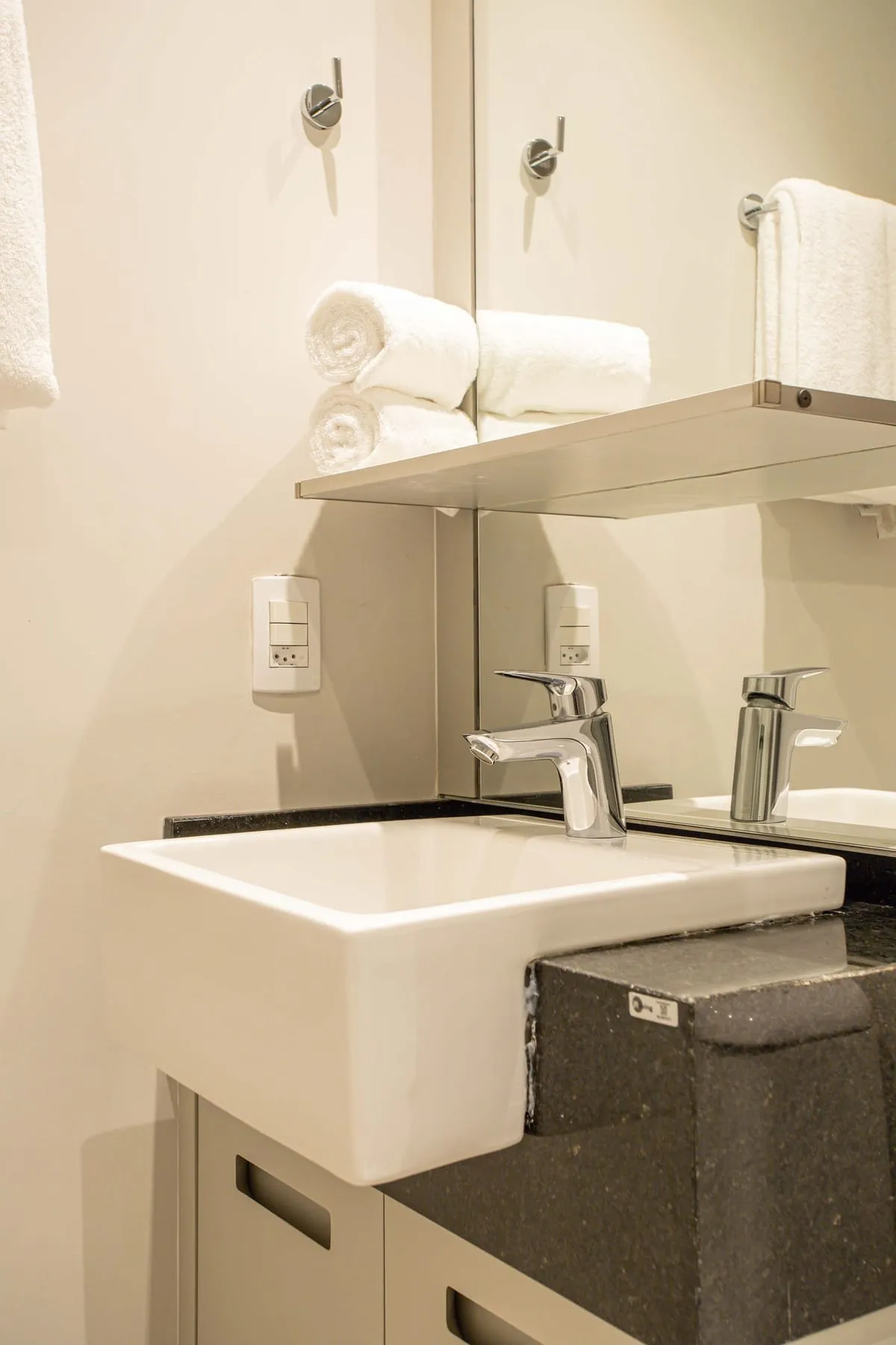 Imagem Apartamento com 1 Quarto para alugar, 72m² - Pinheiros