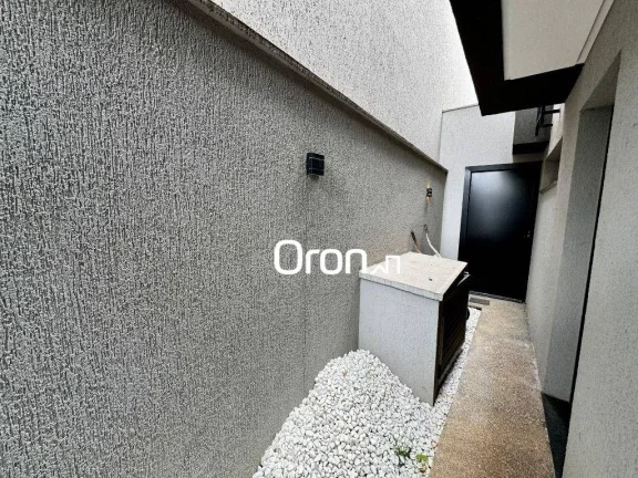 Imagem Sobrado à venda, 256 m² por R$ 1.990.000,00 - Jardins Capri - Senador Canedo/GO