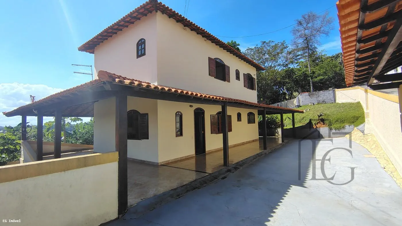 Casa para Venda em Saquarema, Bacaxá (Bacaxá), 3 dormitórios, 2 suítes, 1 banheiro, 4 vagas