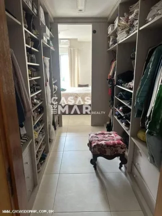 Imagem Imperdível! Casa de frente para o mar no Recreio dos Bandeirantes, Rio de Janeiro - 3 quartos, 3 suítes, 4 banheiros, 2 vagas - 250m²