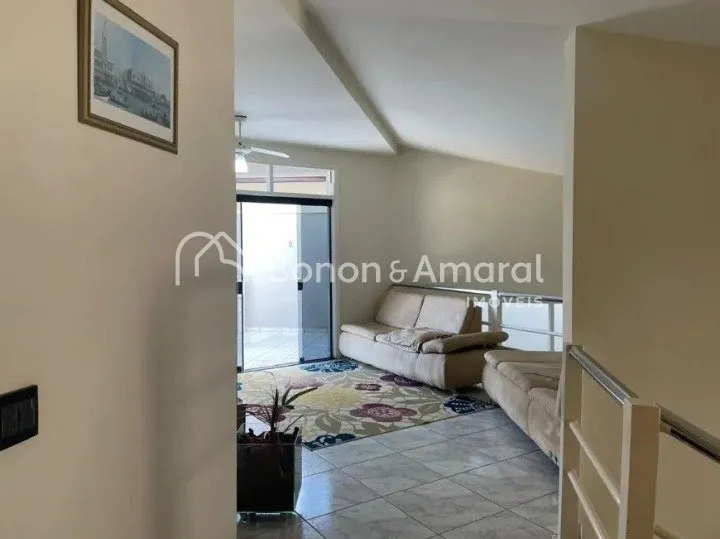 Imagem Casa com 4 Quartos e 4 banheiros à Venda - Parque Alto Taquraral