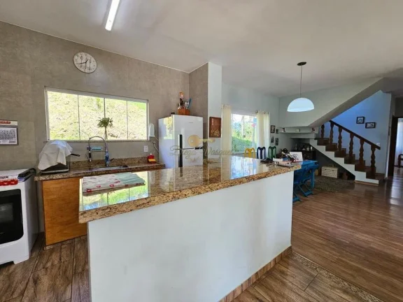 Imagem Casa em Condomínio para Venda em Teresópolis / RJ no bairro Vargem Grande