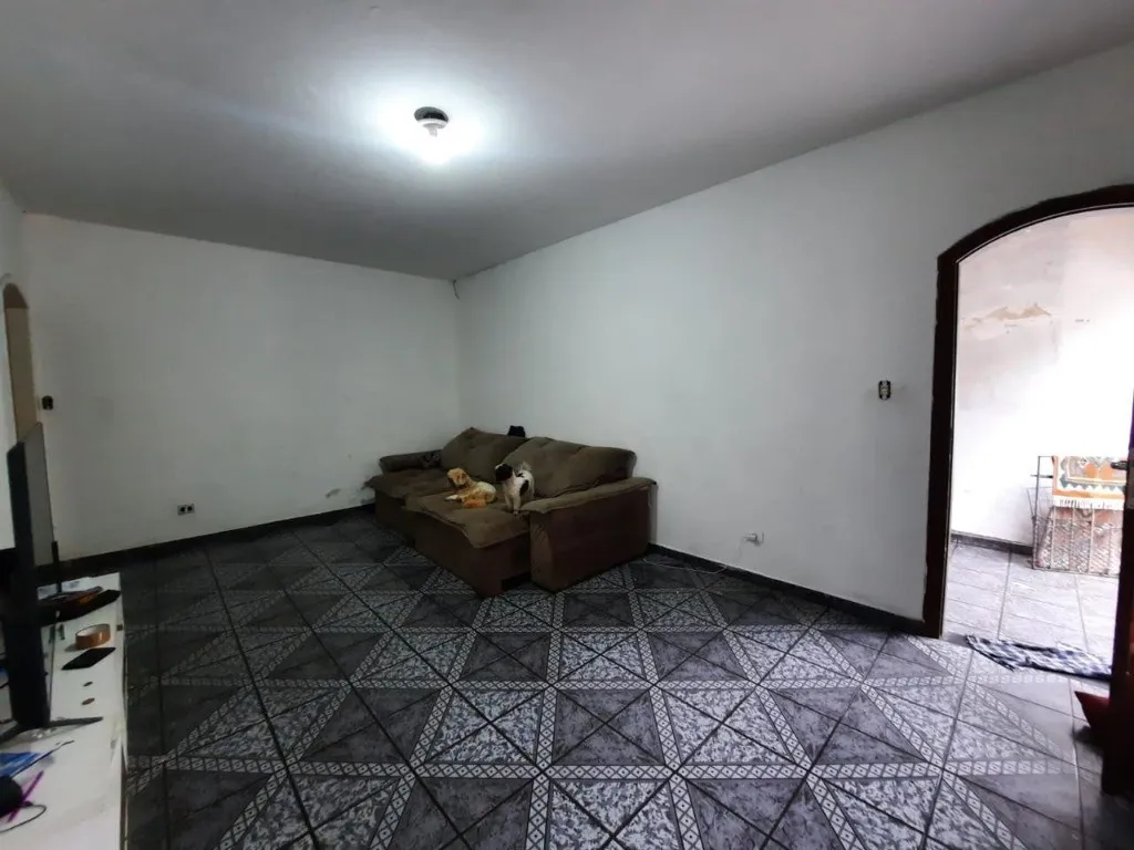 Imagem Casa para locação em Santo André-SP: 3 quartos, 1 suíte, 3 banheiros, 4 vagas de garagem, Jardim Silvana - 100m².