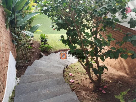 Imagem Chácara com 4 dormitórios à venda, 4800 m² por R$ 1.997.000,00 - Jardim Estância Brasil - Atibaia/SP
