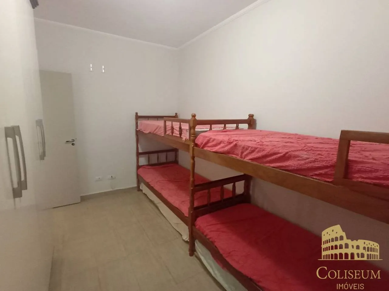 Imagem Apartamento com 1 dormitório para alugar, 32 m² por R$ 2.300,00/mês - Boqueirão - Praia Grande/SP