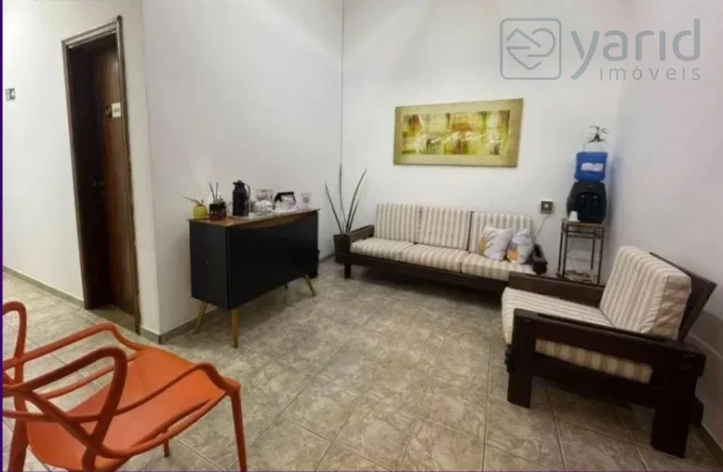 Imagem Imperdível Casa Comercial à Venda em Jundiaí-SP, no Jardim Petrópolis! 3 Quartos, 1 Suíte, 2 Salas, 2 Banheiros e 221 m².