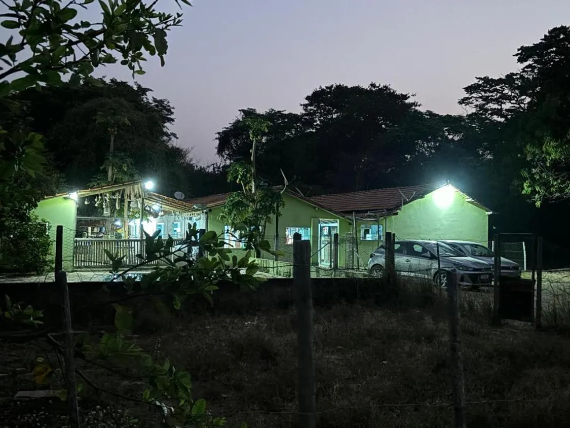 Imagem Vendo um ótimo sítio na região de Bom Despacho , com 18.600 m² de terra