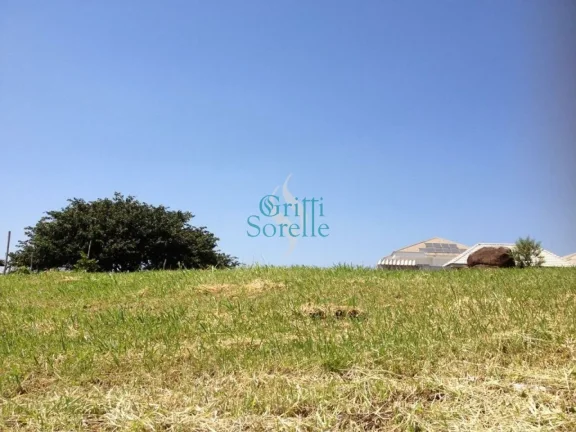 Imagem Terreno/Lote à Venda no Condomínio Villaggio Paradiso em Itaitba - São Paulo/SP.