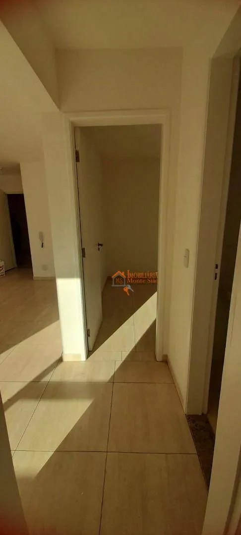 Imagem Apartamento com 2 dormitórios à venda, 48 m² por R$ 290.000,00 - Vila Rio de Janeiro - Guarulhos/SP