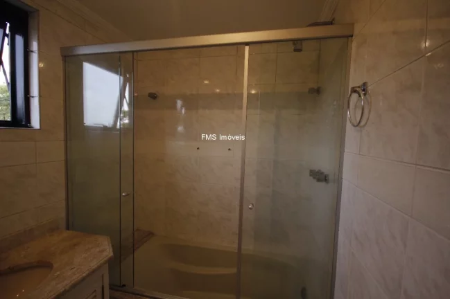 Imagem Apartamento à venda ou locação na Vila Nova Conceição, com 2 suítes, 2 vagas.