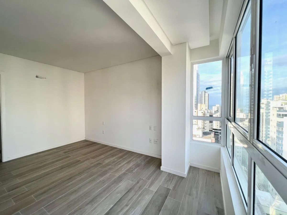 Imagem Apartamento Zona Central para Venda em Balneário Camboriú, CENTRO, 3 dormitórios, 3 suítes, 4 banheiros, 2 vagas