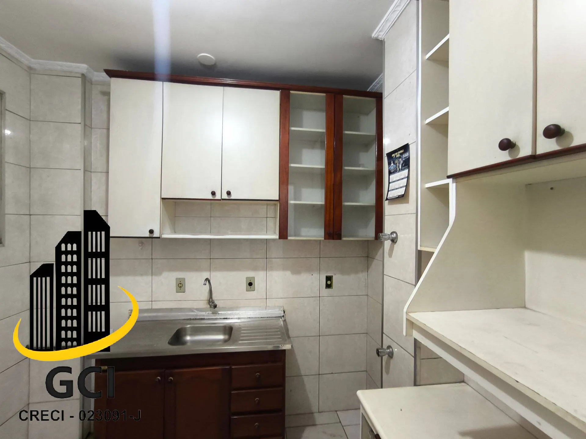 Imagem Apartamento com 01 dormitorio e sacada a venda Campos Eliseos.