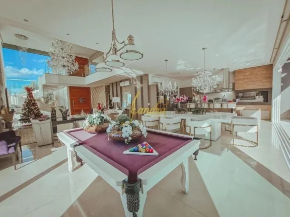 Imagem Sobrado em condomínio fechado com 05 suites mobiliado e decorado