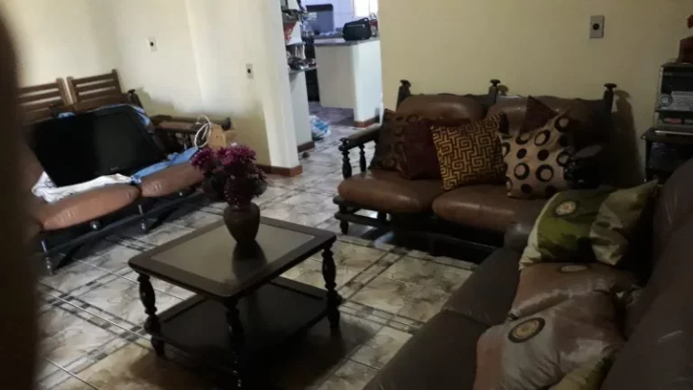 Imagem CASA RESIDENCIAL em MANAUS - AM, PARQUE 10 DE NOVEMBRO
