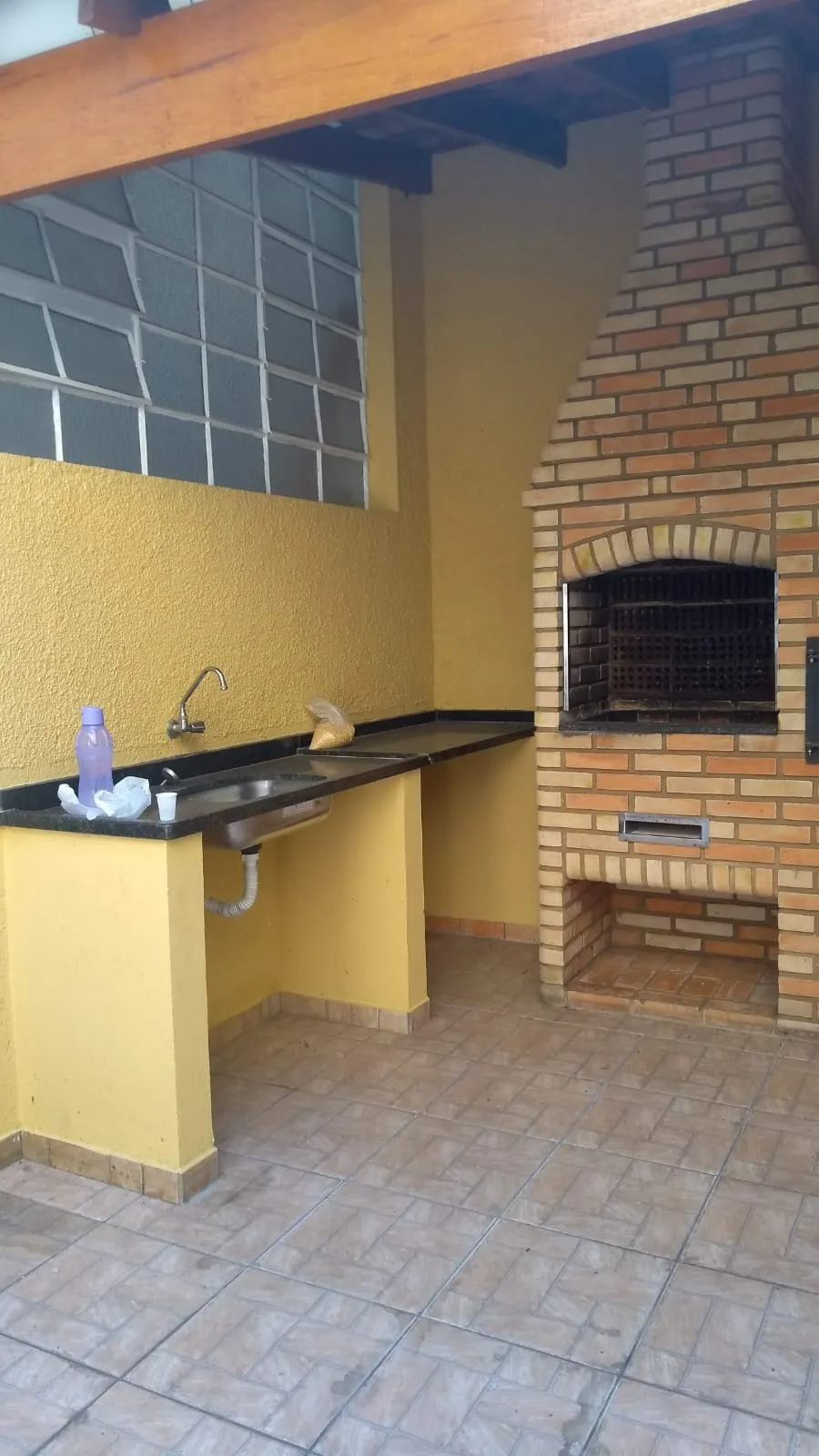 Imagem EXCELENTE IMÓVEL DE 400M² COM SALÃO COMERCIAL!!!